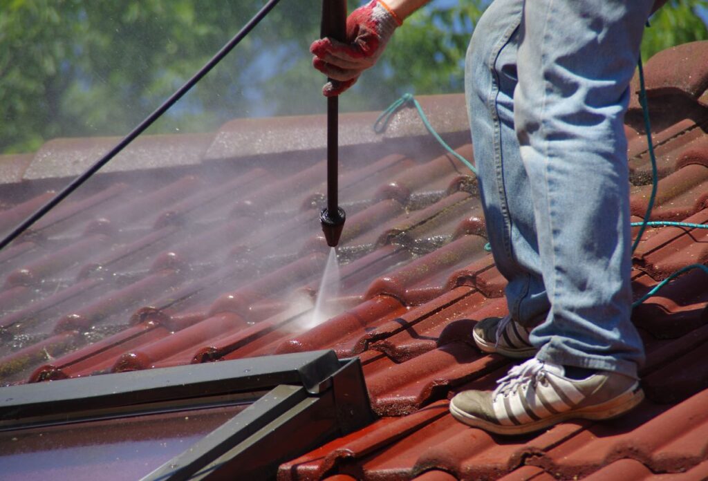 Pressure Washing Your Roof